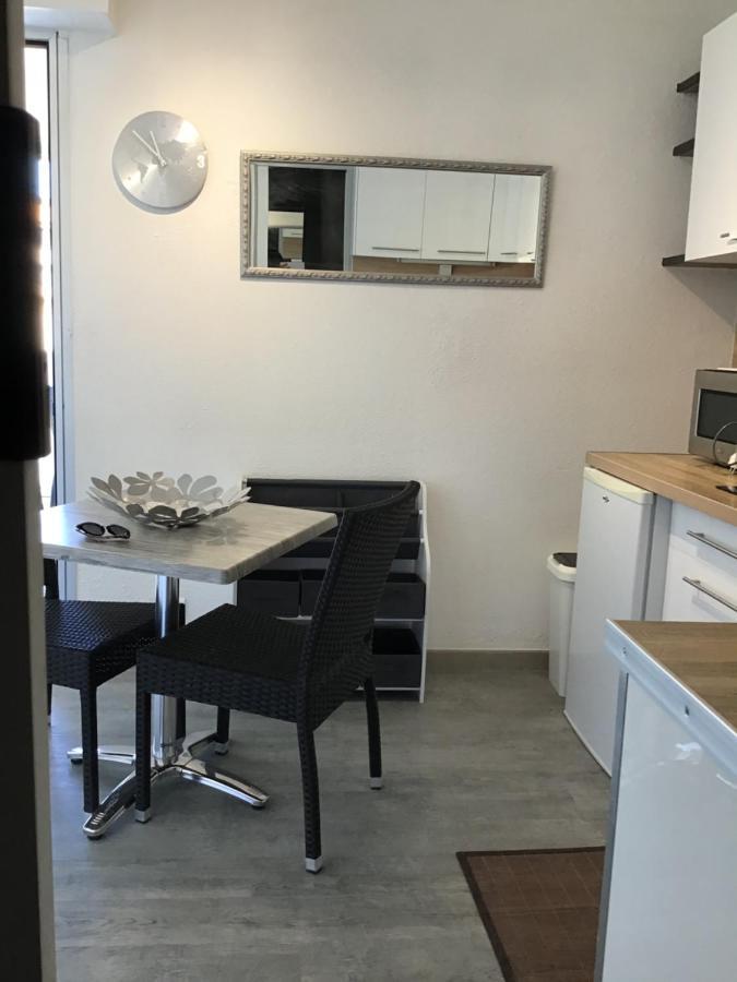 Studio Climatise Classe 2 Dans Marina Proche Mer Et Etang - Lit Wifi Fibre Et Parking Prive Sete Luaran gambar