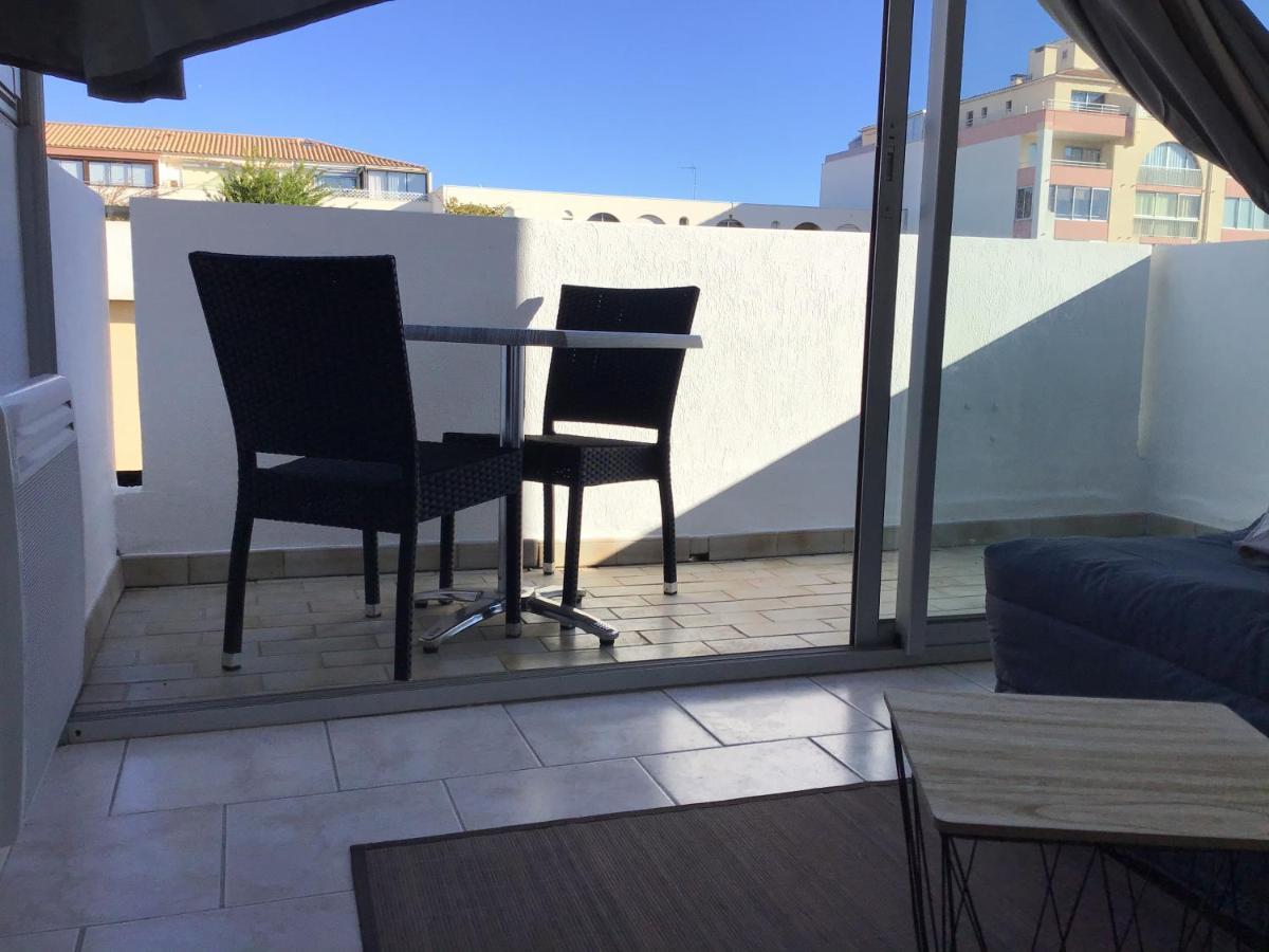 Studio Climatise Classe 2 Dans Marina Proche Mer Et Etang - Lit Wifi Fibre Et Parking Prive Sete Luaran gambar